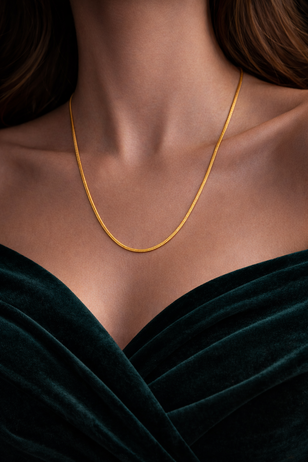 Noble Thread Necklace