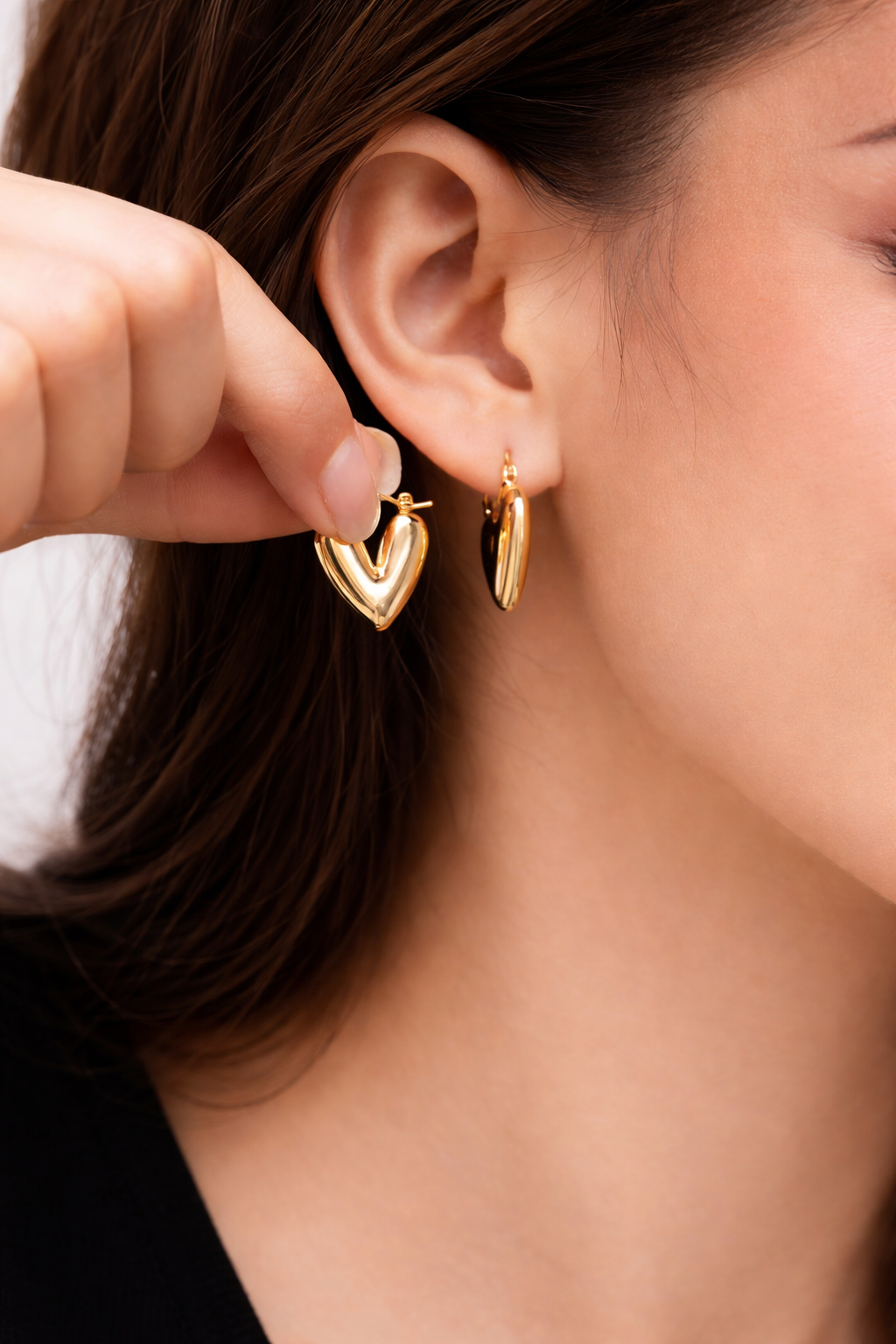 Velora Heart Earrings